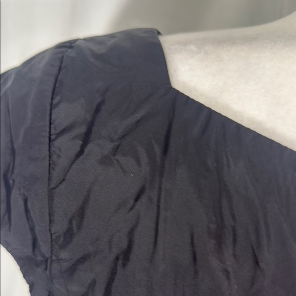 Milly Black Dress With Pink Accent Size 8 - Picture 10 of 10